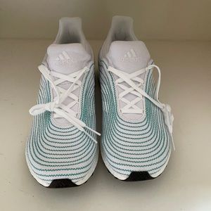 Parley x UltraBoost DNA Cloud White Size 10.5